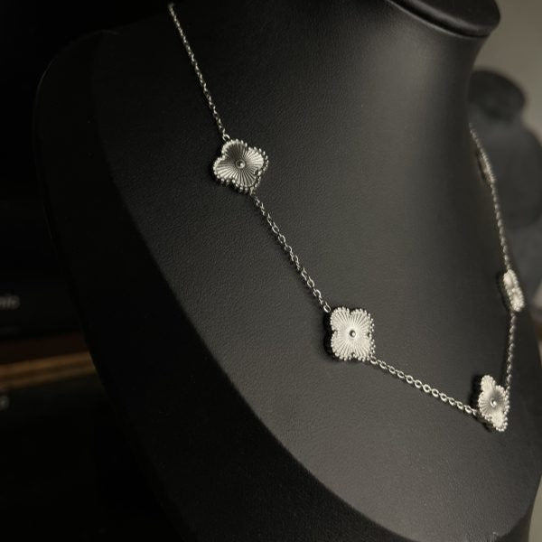 Collar VC Trébol