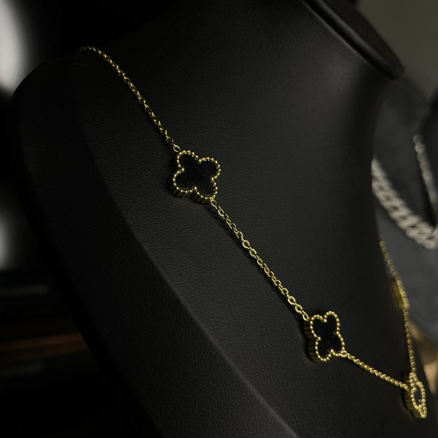 Collar VC Trébol
