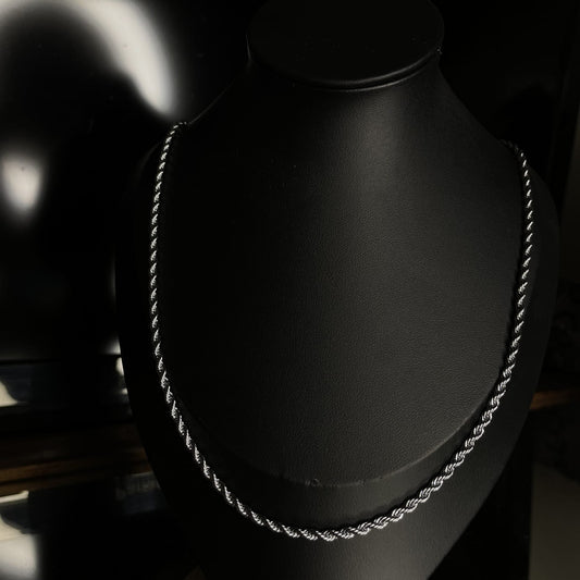 Silver Twisted Elegance